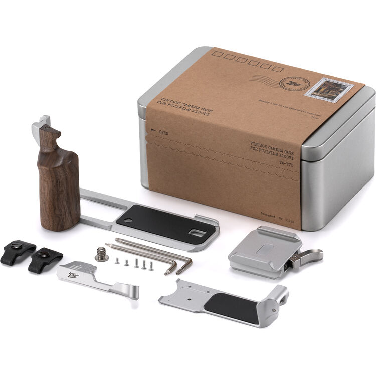 FUJIFILM X100V1 SILVER KIT